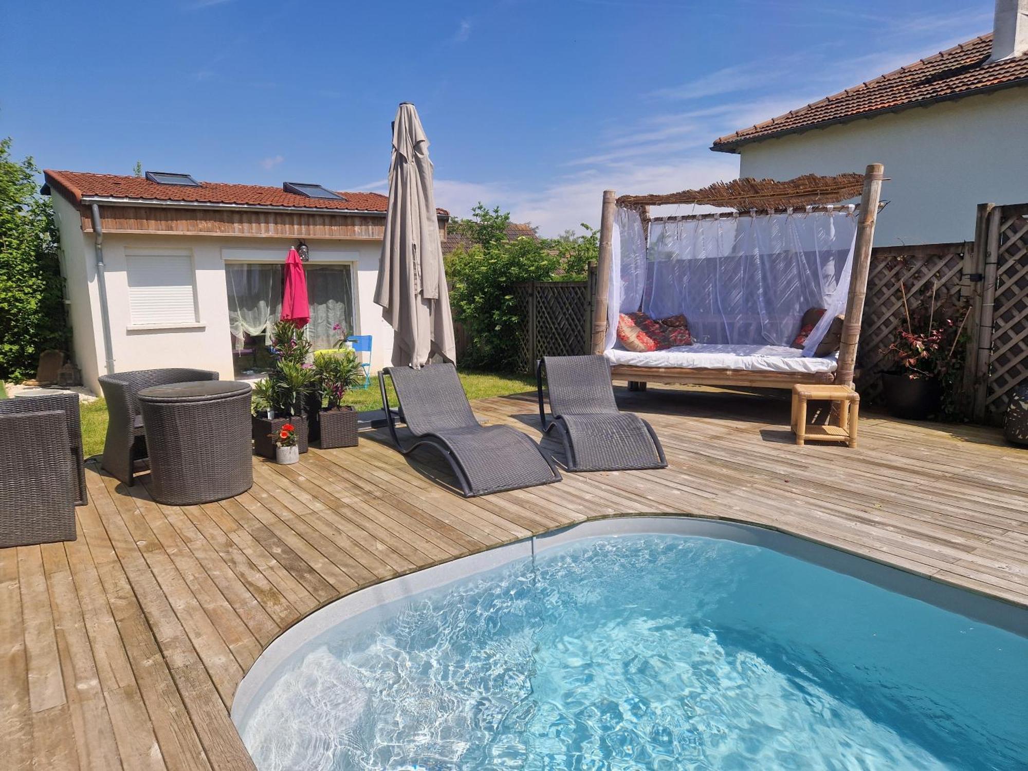 La Serenite Balinaise, Chambre Et Sdb Privee, Jardin , Piscine Et Jacuzzi En Saison, Pres De Chantilly, Parc Asterix Et Cdg Et Paris En 20' Orry-La-Ville Ngoại thất bức ảnh