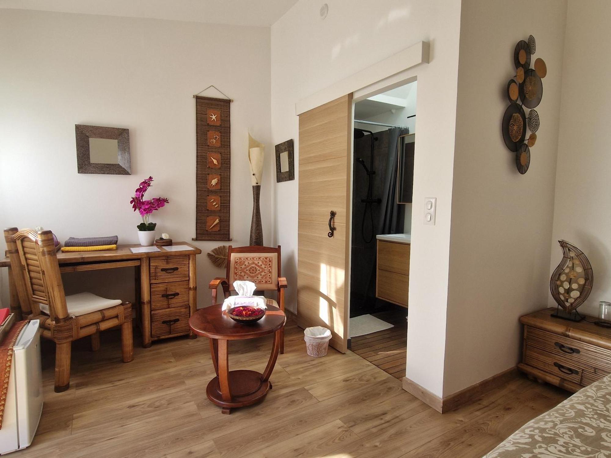 La Serenite Balinaise, Chambre Et Sdb Privee, Jardin , Piscine Et Jacuzzi En Saison, Pres De Chantilly, Parc Asterix Et Cdg Et Paris En 20' Orry-La-Ville Ngoại thất bức ảnh